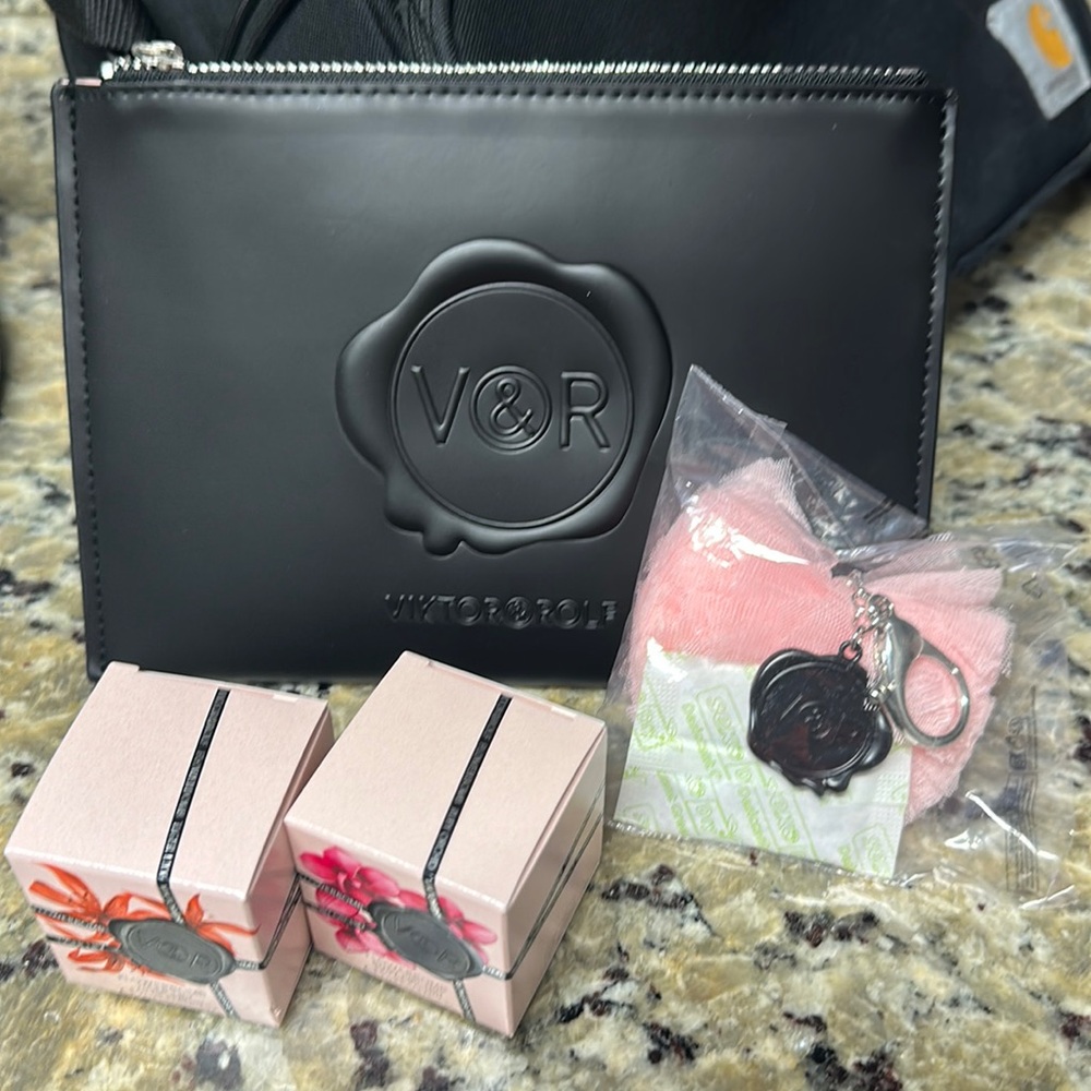 Viktor and rolf samples